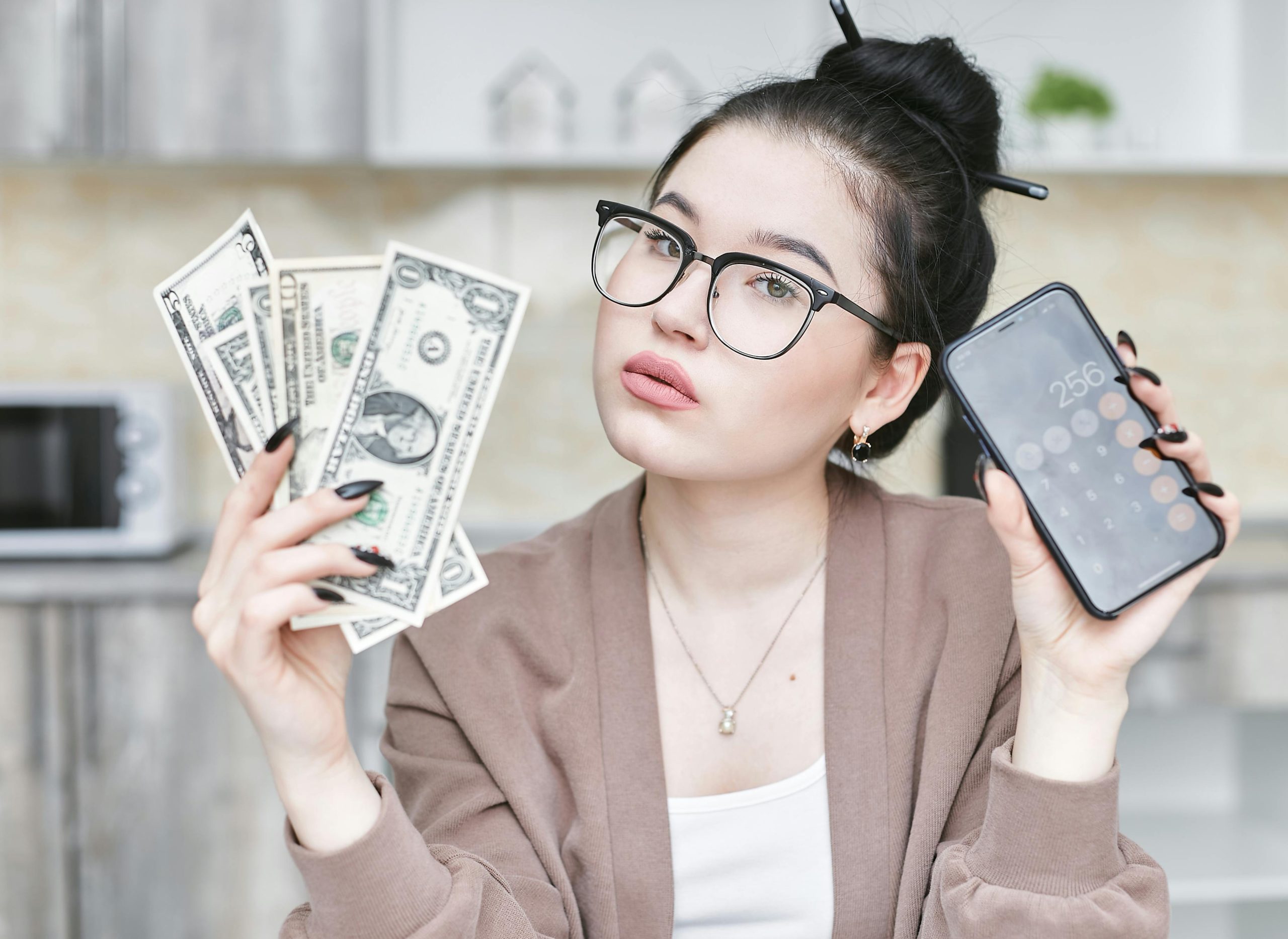 Utang Produktif vs Konsumtif Mana yang Lebih Menguntungkan?